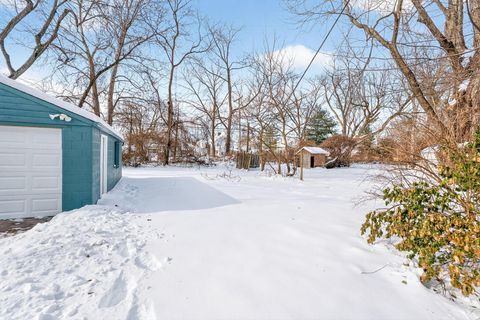 Tiny photo for 177 S Hampton Road, Columbus, OH 43213 (MLS # 226002714)