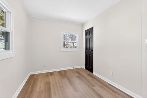 Tiny photo for 177 S Hampton Road, Columbus, OH 43213 (MLS # 226002714)