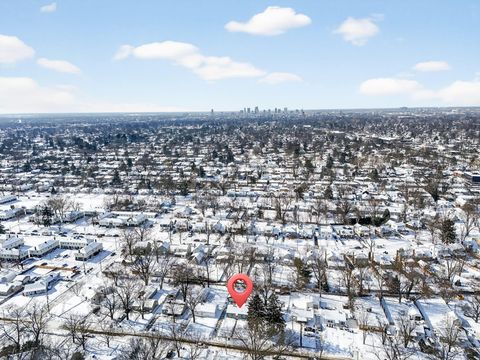 Tiny photo for 177 S Hampton Road, Columbus, OH 43213 (MLS # 226002714)