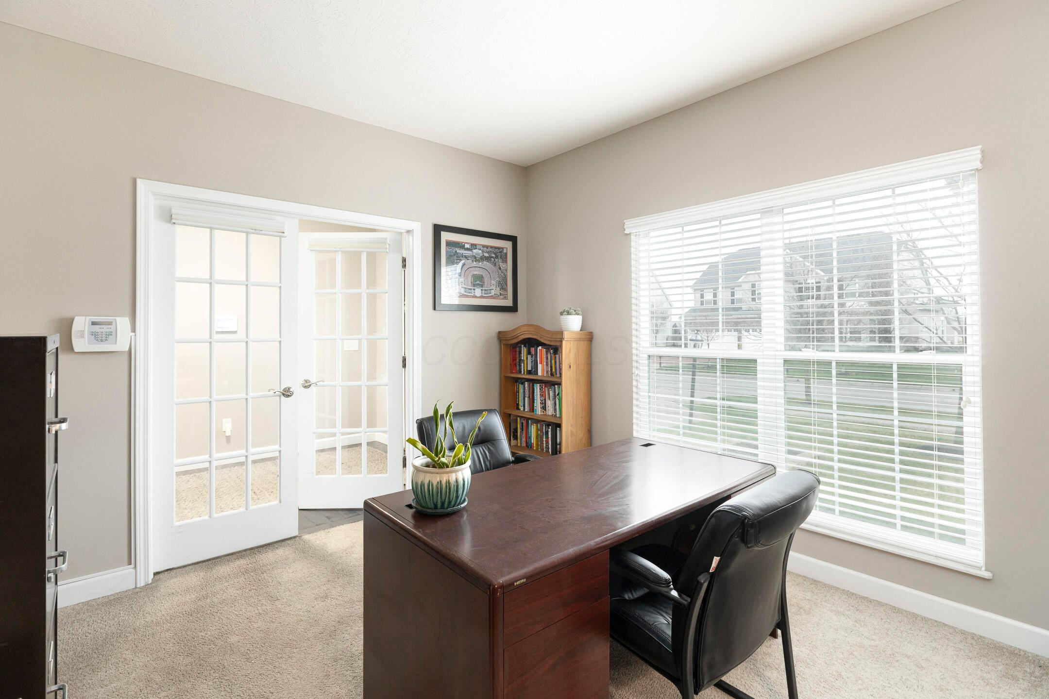 4143 Hickory Rock Drive, Powell, Ohio image 13