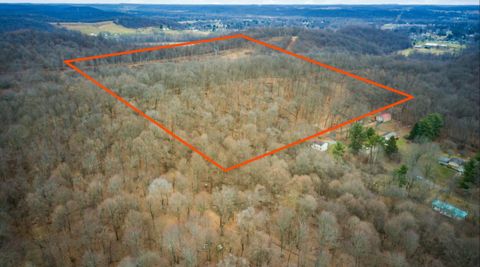 Photo of 0 Burch Drive NE, Newark, OH 43055 (MLS # 226000670)