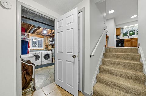 Tiny photo for 2627 Hubbell Road, Columbus, OH 43232 (MLS # 225037682)