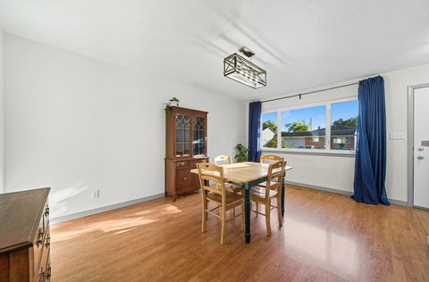 Tiny photo for 2627 Hubbell Road, Columbus, OH 43232 (MLS # 225037682)