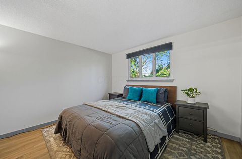 Tiny photo for 2627 Hubbell Road, Columbus, OH 43232 (MLS # 225037682)
