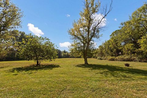 Tiny photo for 589 E College Avenue, Westerville, OH 43081 (MLS # 225037745)