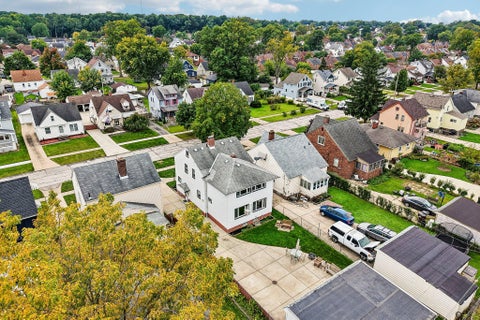 Tiny photo for 2902 Lincoln Avenue, Parma, OH 44134 (MLS # 226039291)