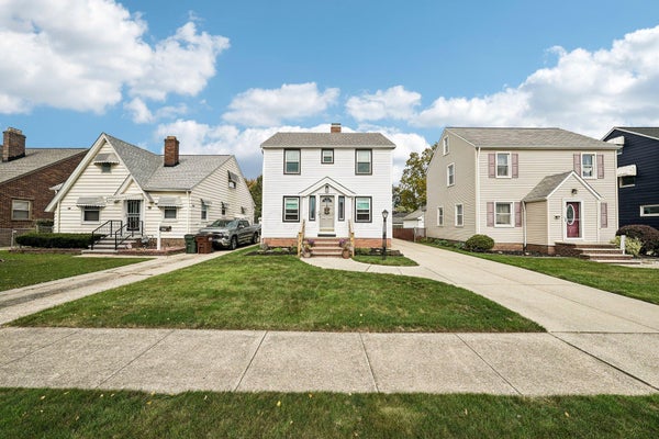2902 LINCOLN AVE, CLEVELAND, OH 44134 - Image 1db9ebc8c8dba31be60d7151f34a338d/3052285363