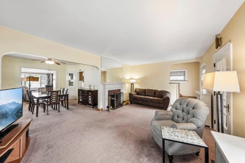 Tiny photo for 2902 Lincoln Avenue, Parma, OH 44134 (MLS # 226039291)