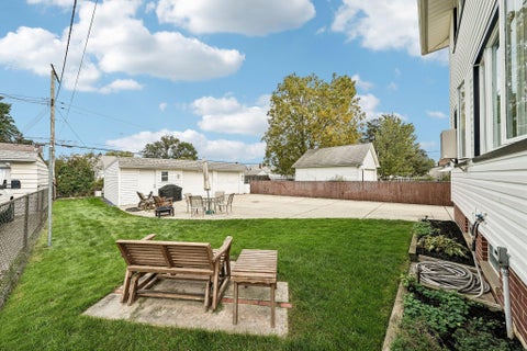 Tiny photo for 2902 Lincoln Avenue, Parma, OH 44134 (MLS # 226039291)
