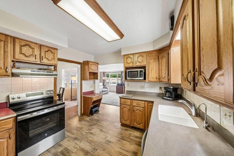 Tiny photo for 2902 Lincoln Avenue, Parma, OH 44134 (MLS # 226039291)