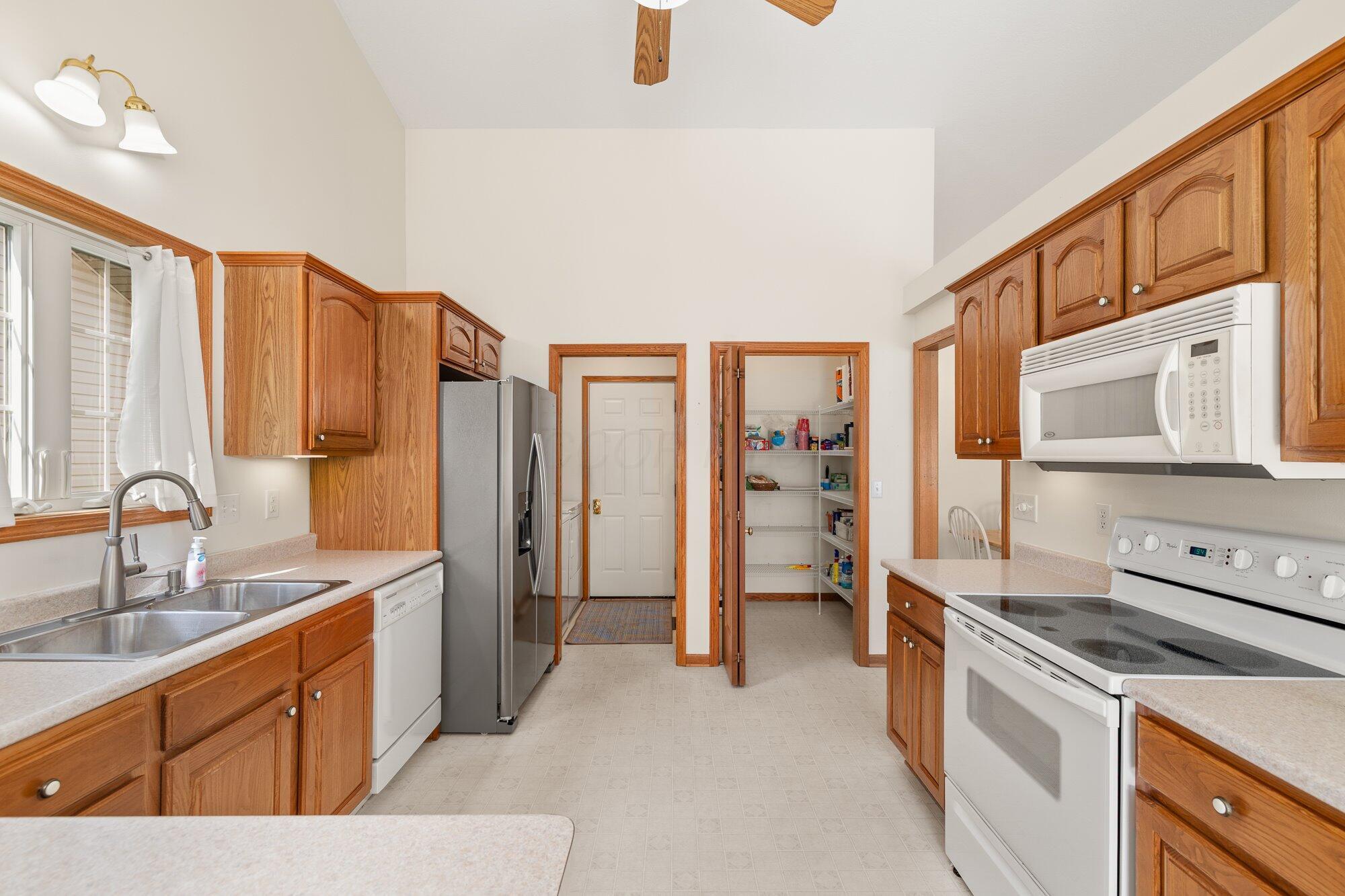 106 Kincora Drive, Bucyrus, Ohio image 7