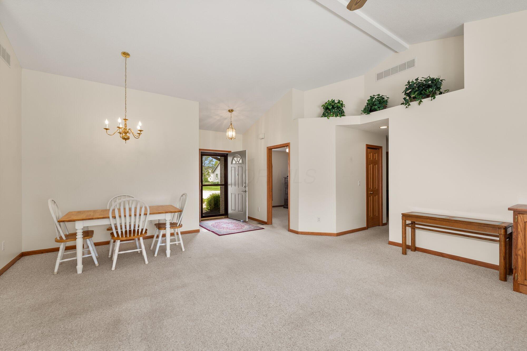 106 Kincora Drive, Bucyrus, Ohio image 4