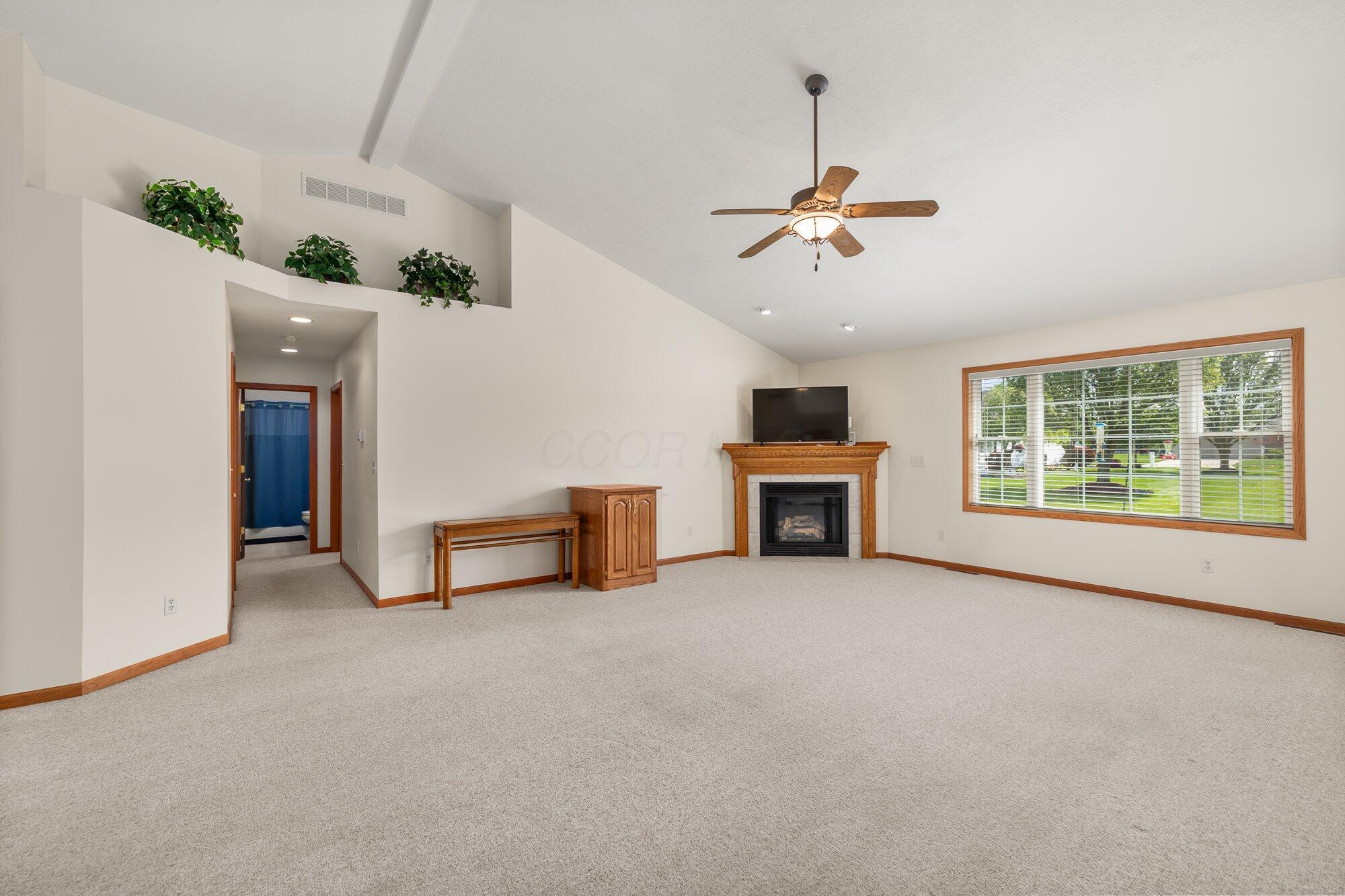 106 Kincora Drive, Bucyrus, Ohio image 3