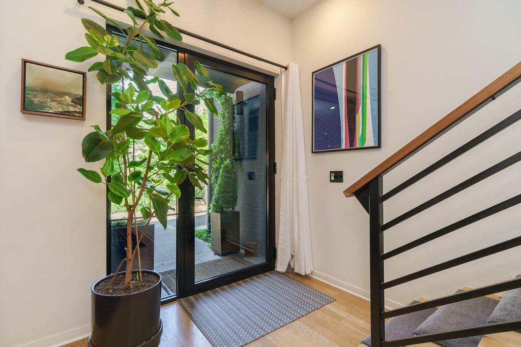 602 Lathrop Street 7