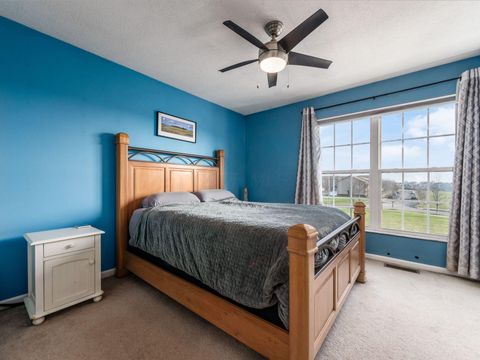 Tiny photo for 5264 Royal Arch Cascade Drive 25 #25, Dublin, OH 43016 (MLS # 225044532)