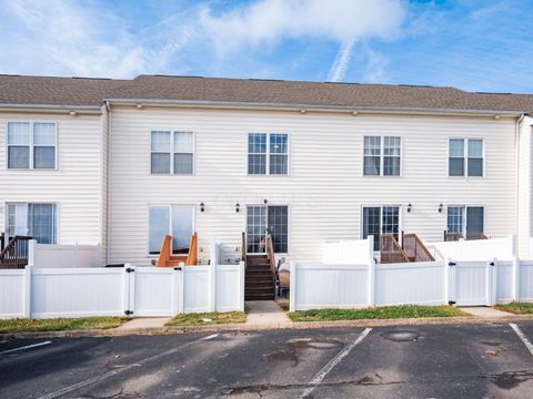 Tiny photo for 5264 Royal Arch Cascade Drive 25 #25, Dublin, OH 43016 (MLS # 225044532)