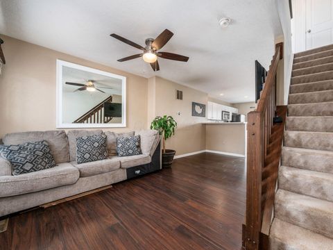 Tiny photo for 5264 Royal Arch Cascade Drive 25 #25, Dublin, OH 43016 (MLS # 225044532)