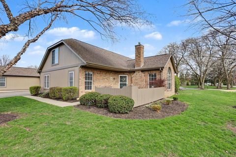 Condo For Sale - 403 Windemere Circle<br/> Delaware County, Westerville, OH 43082