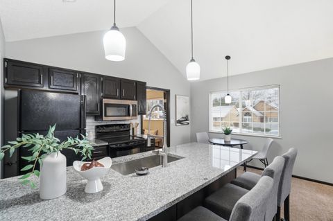 Tiny photo for 5390 Pond View Drive, Westerville, OH 43081 (MLS # 225045509)