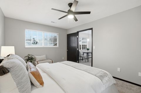 Tiny photo for 5390 Pond View Drive, Westerville, OH 43081 (MLS # 225045509)