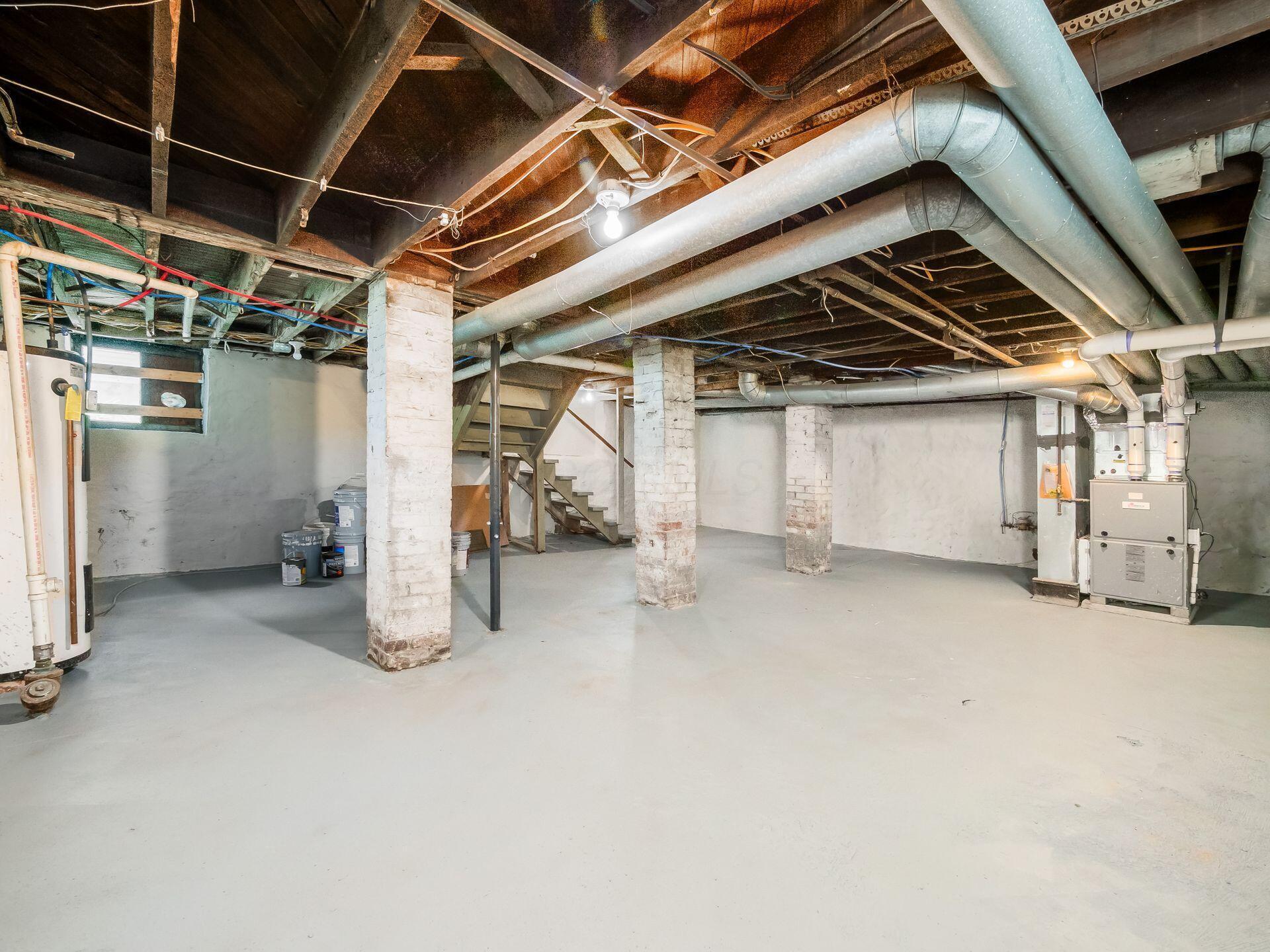 384 E 13th Avenue, Columbus, Ohio image 41