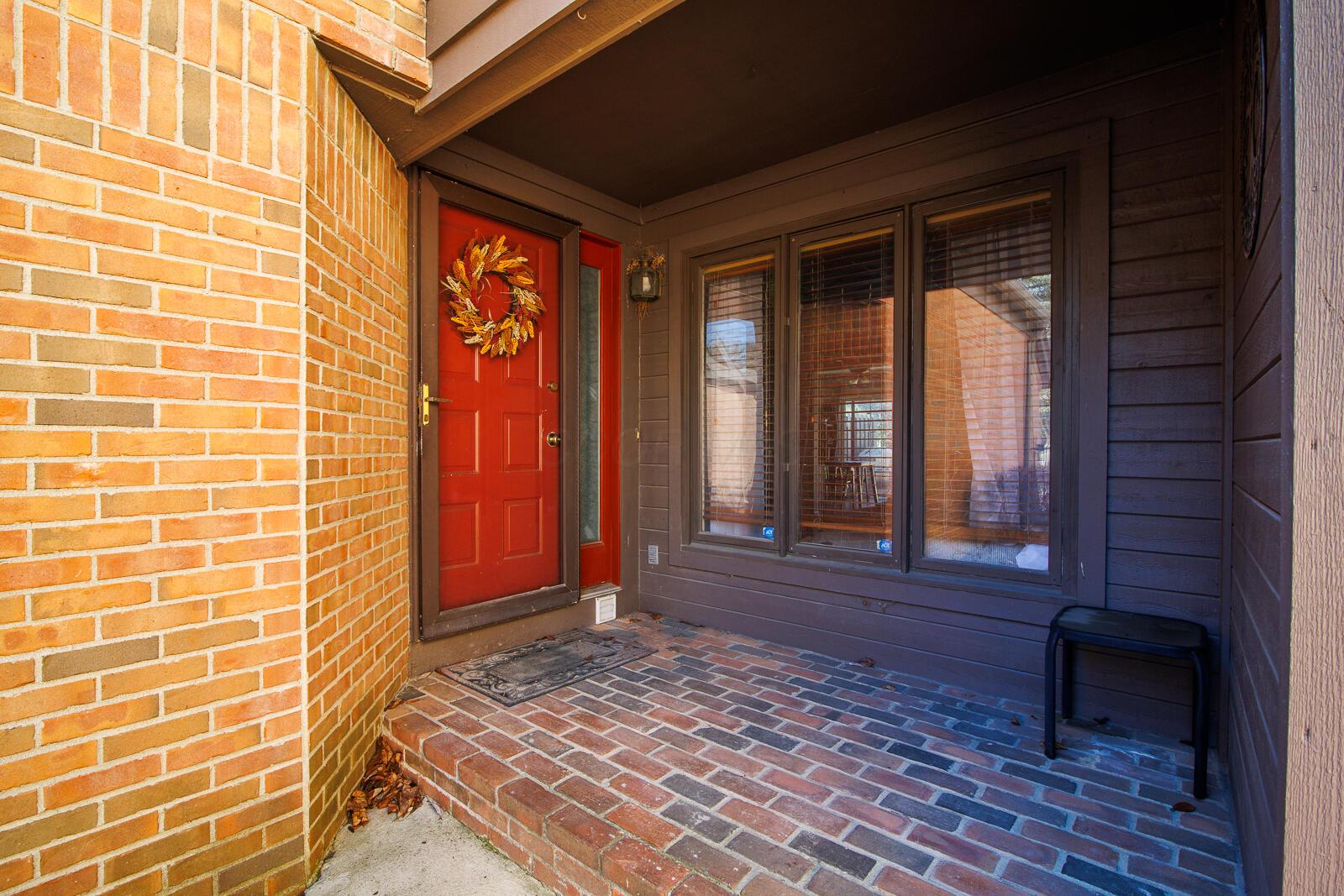 7187 Inverness Court