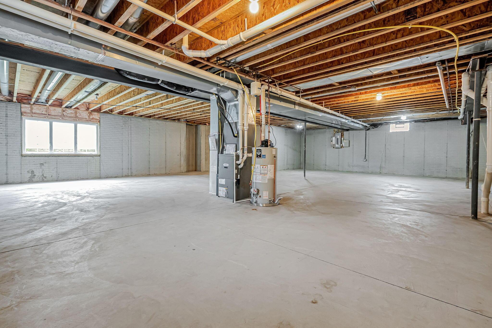 6016 Tournament Drive, Westerville, Ohio image 39
