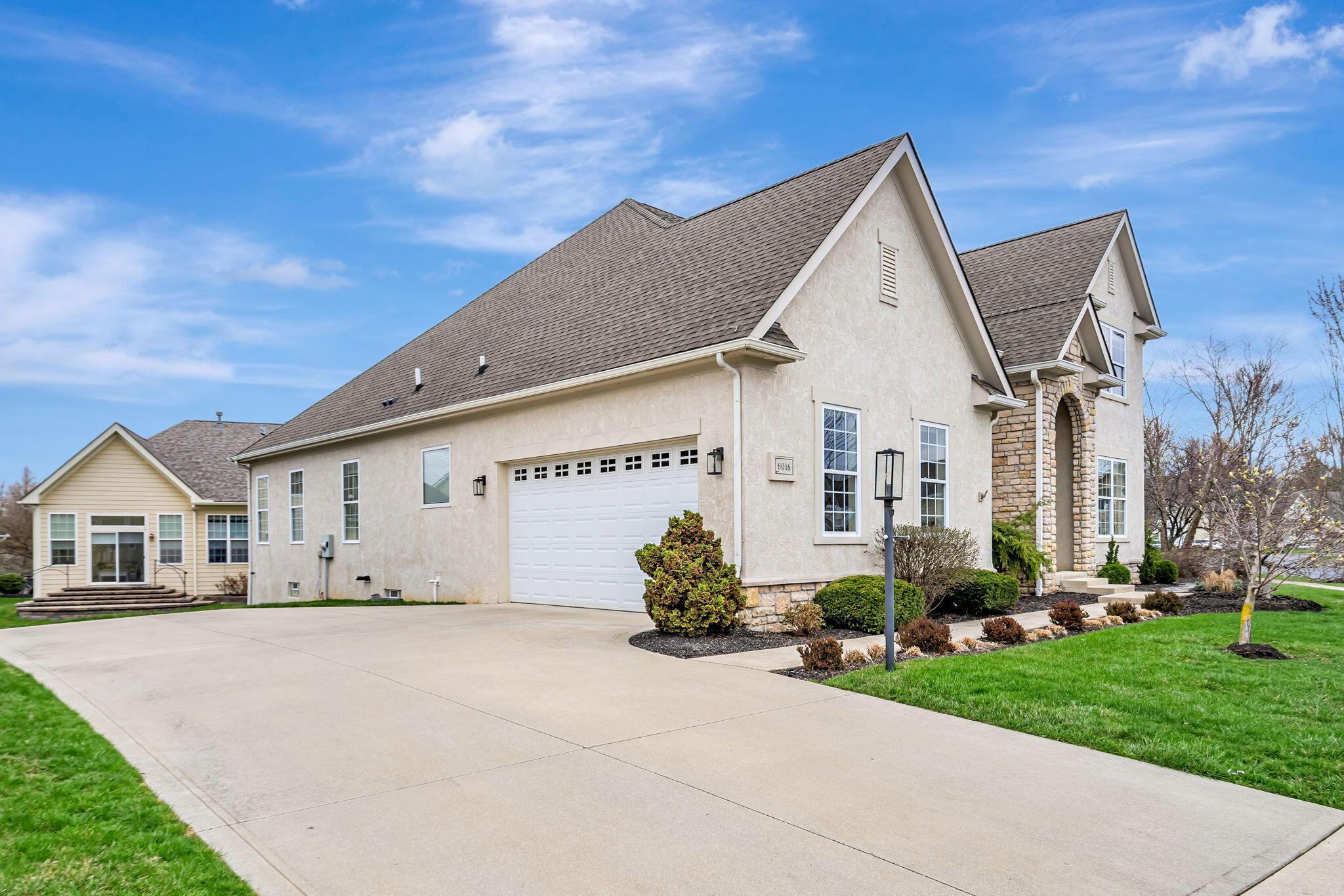 6016 Tournament Drive, Westerville, Ohio image 4