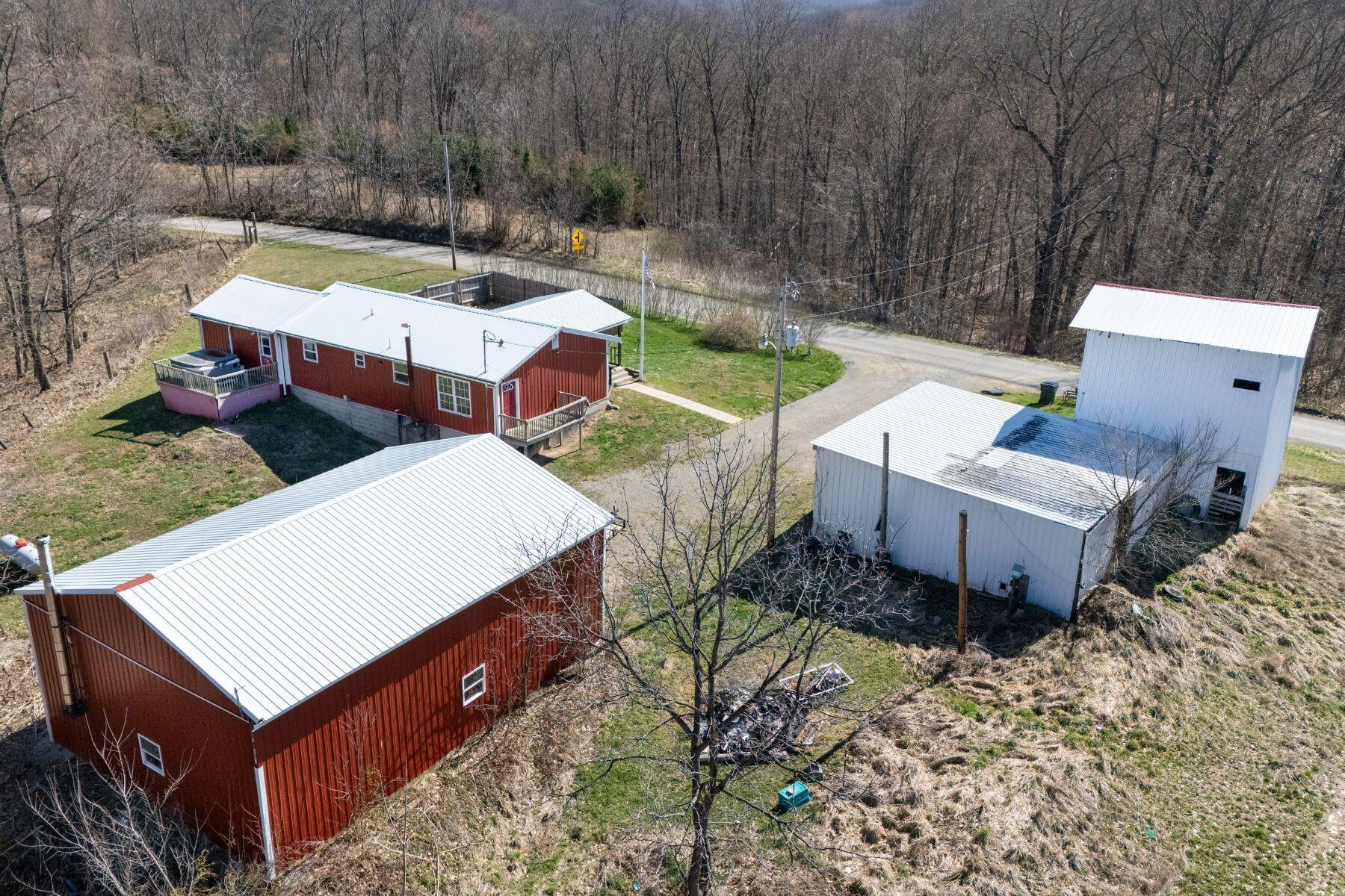 9035 Dozer Ridge Road, Blue Rock, Ohio image 44