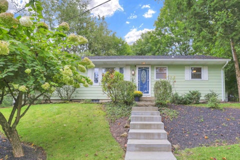 Photo of 7 Samson Court, Granville, OH 43023 (MLS # 226033082)