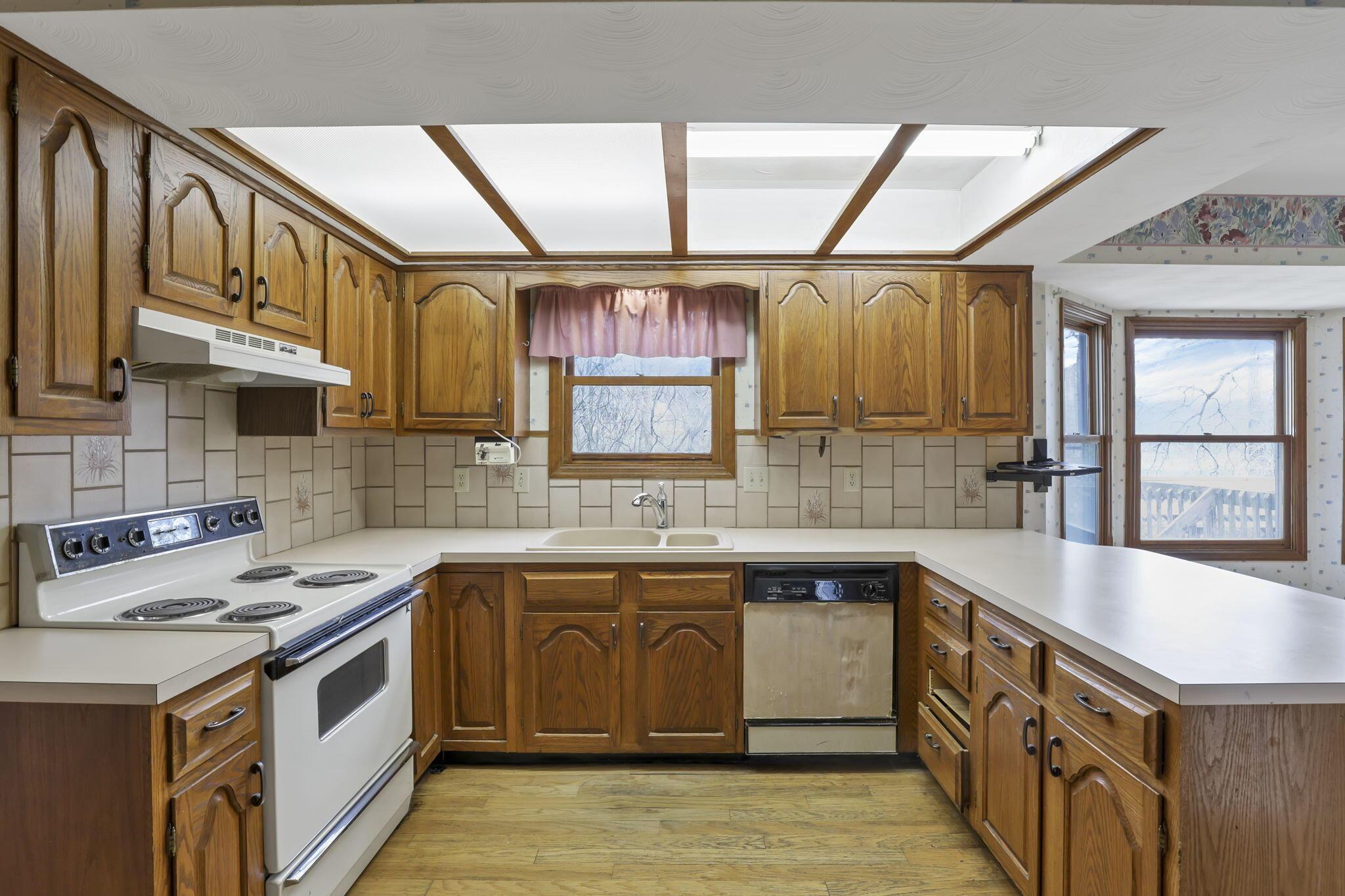 1600 Fawn Court, Columbus, Ohio image 30