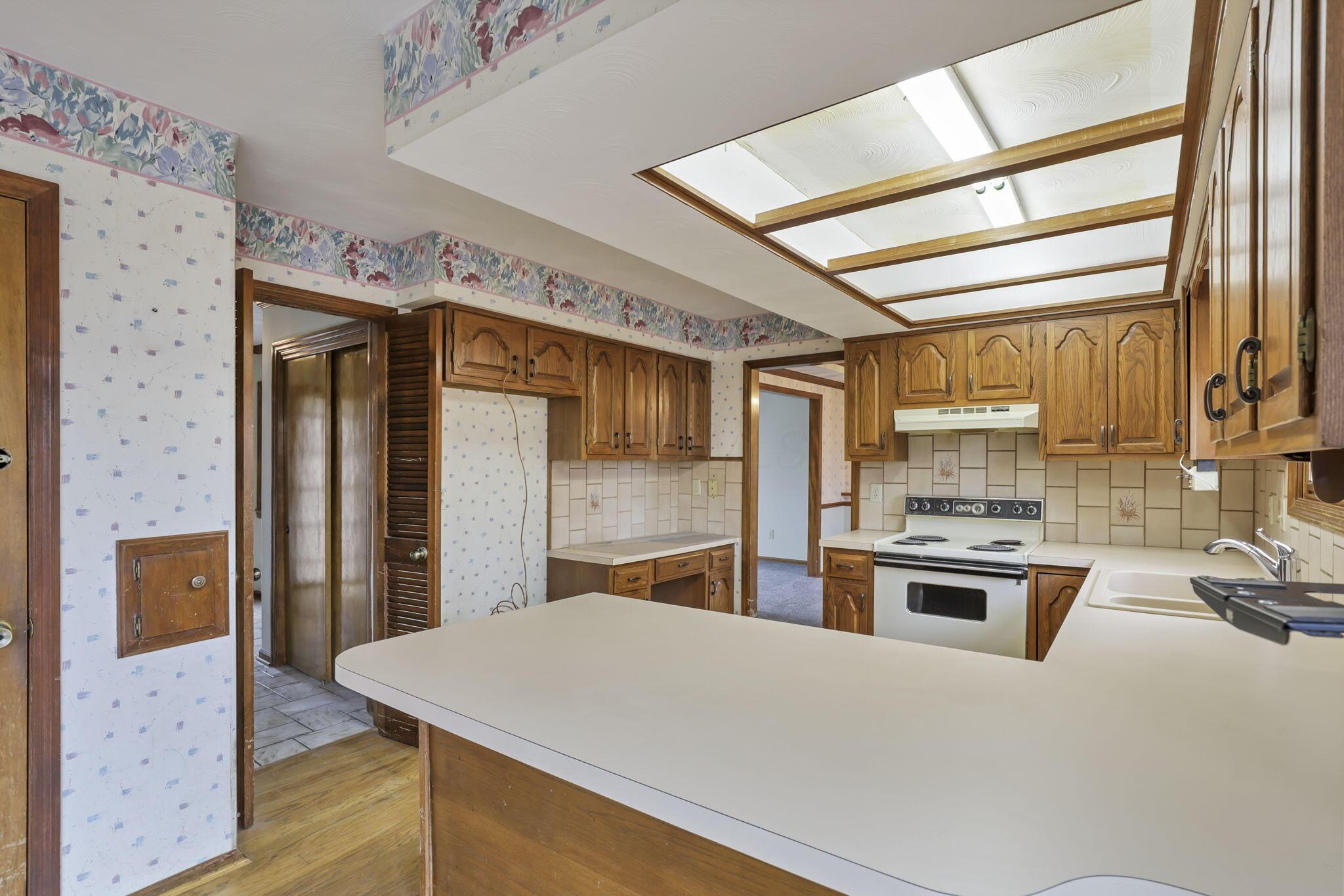 1600 Fawn Court, Columbus, Ohio image 29