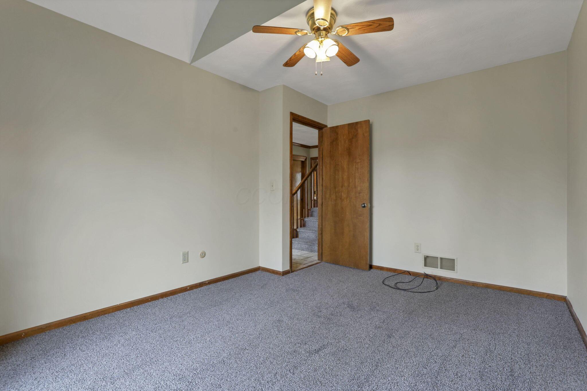 1600 Fawn Court, Columbus, Ohio image 40