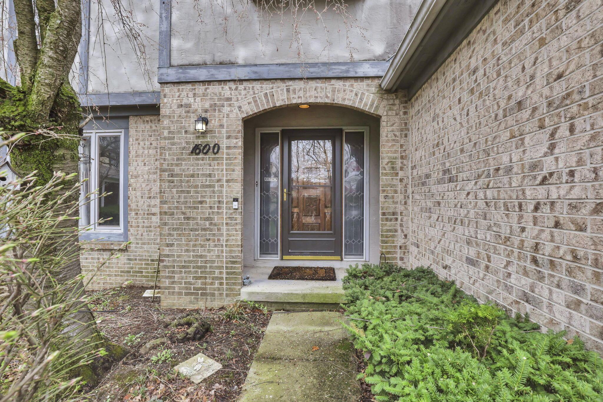 1600 Fawn Court, Columbus, Ohio image 13