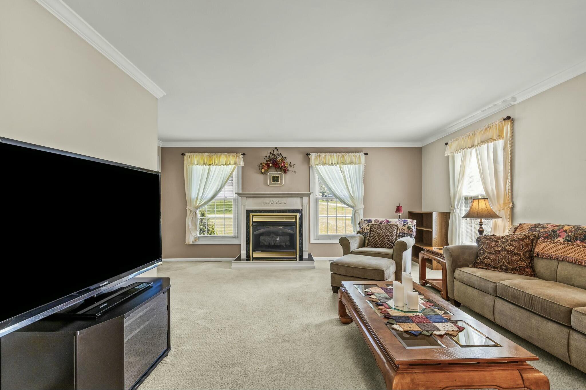 1332 Springbrook Drive, Mansfield, Ohio image 6