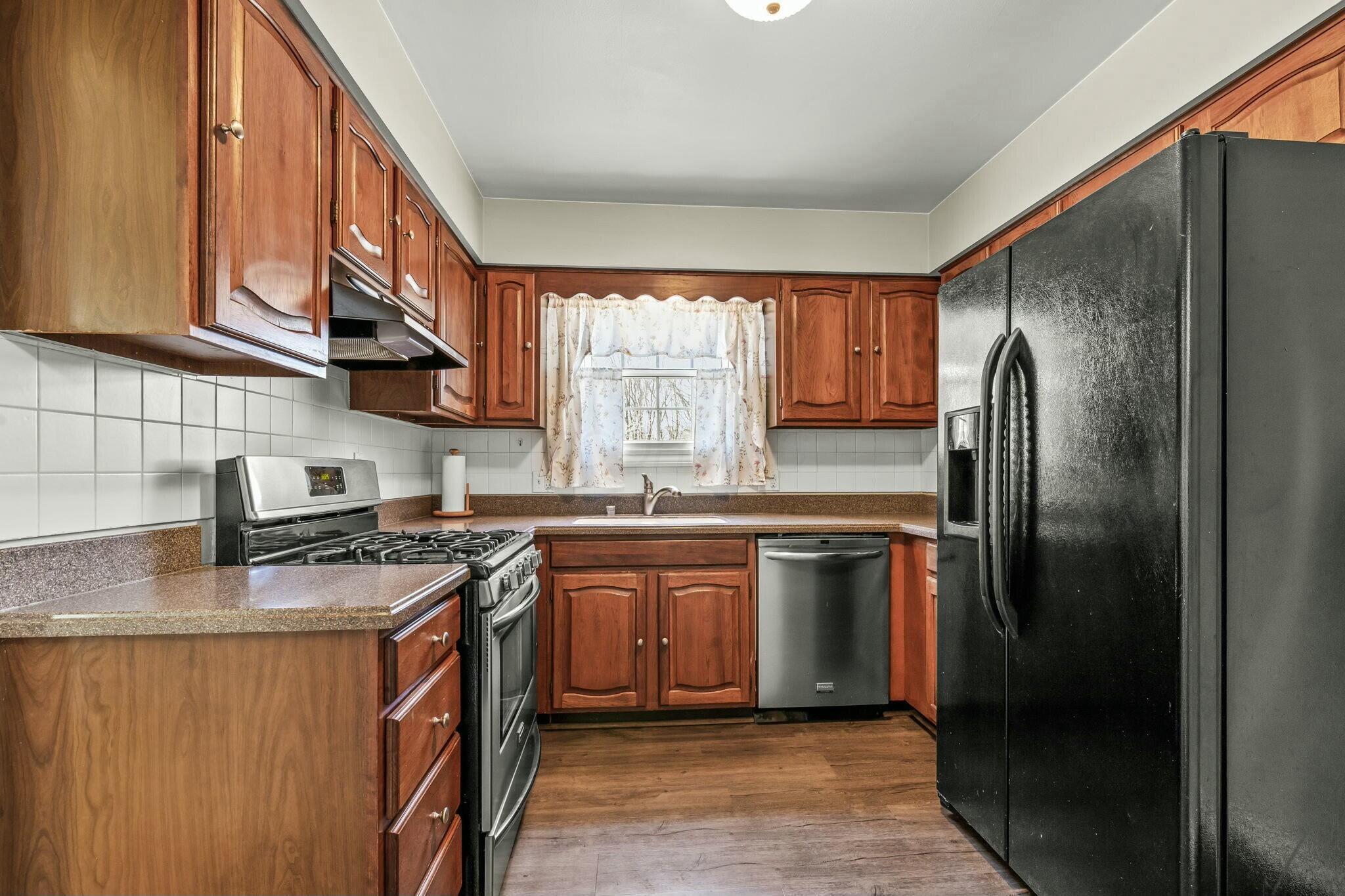 1332 Springbrook Drive, Mansfield, Ohio image 12