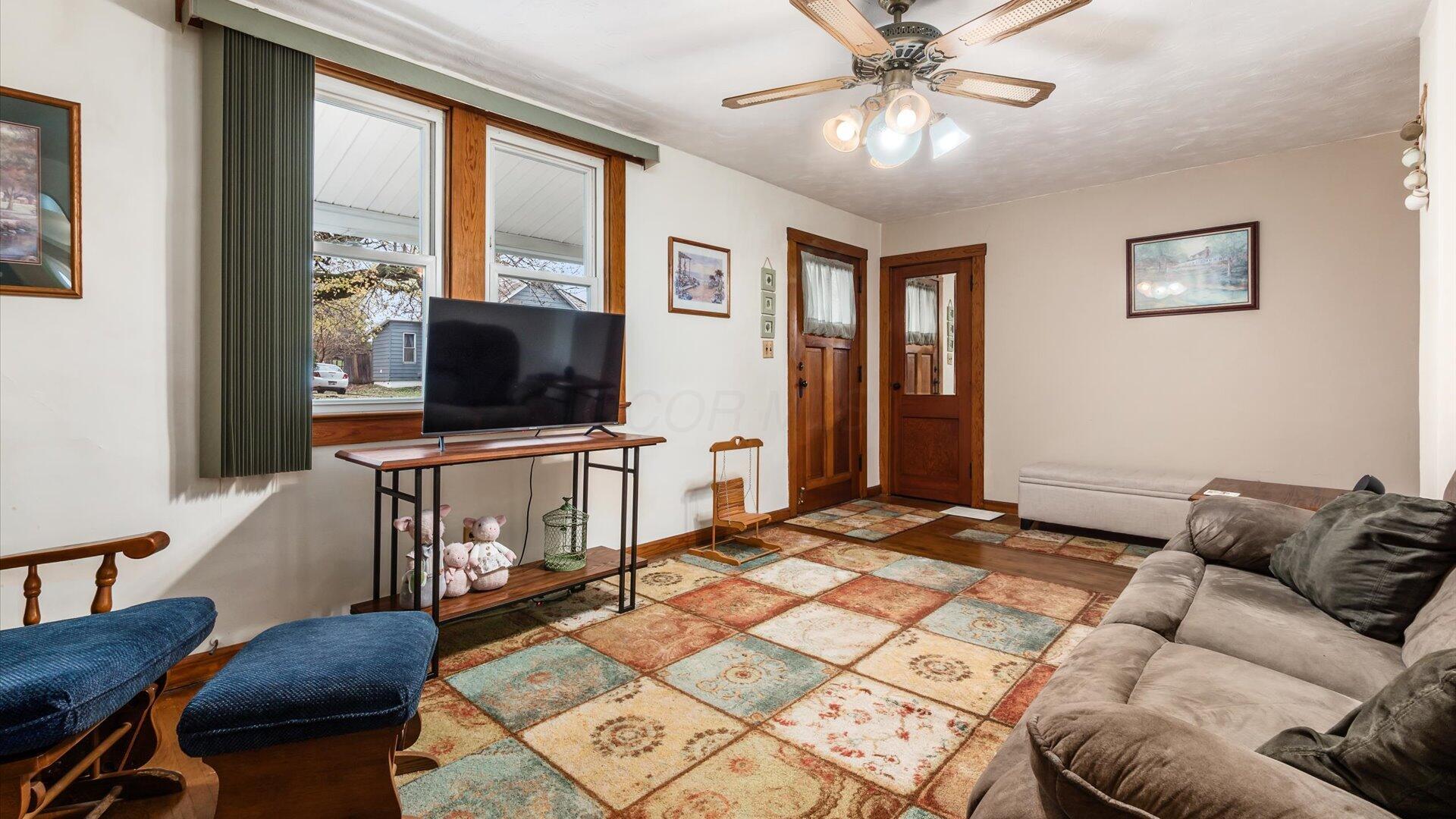 132 S Maple Heights, New Lexington, Ohio image 7