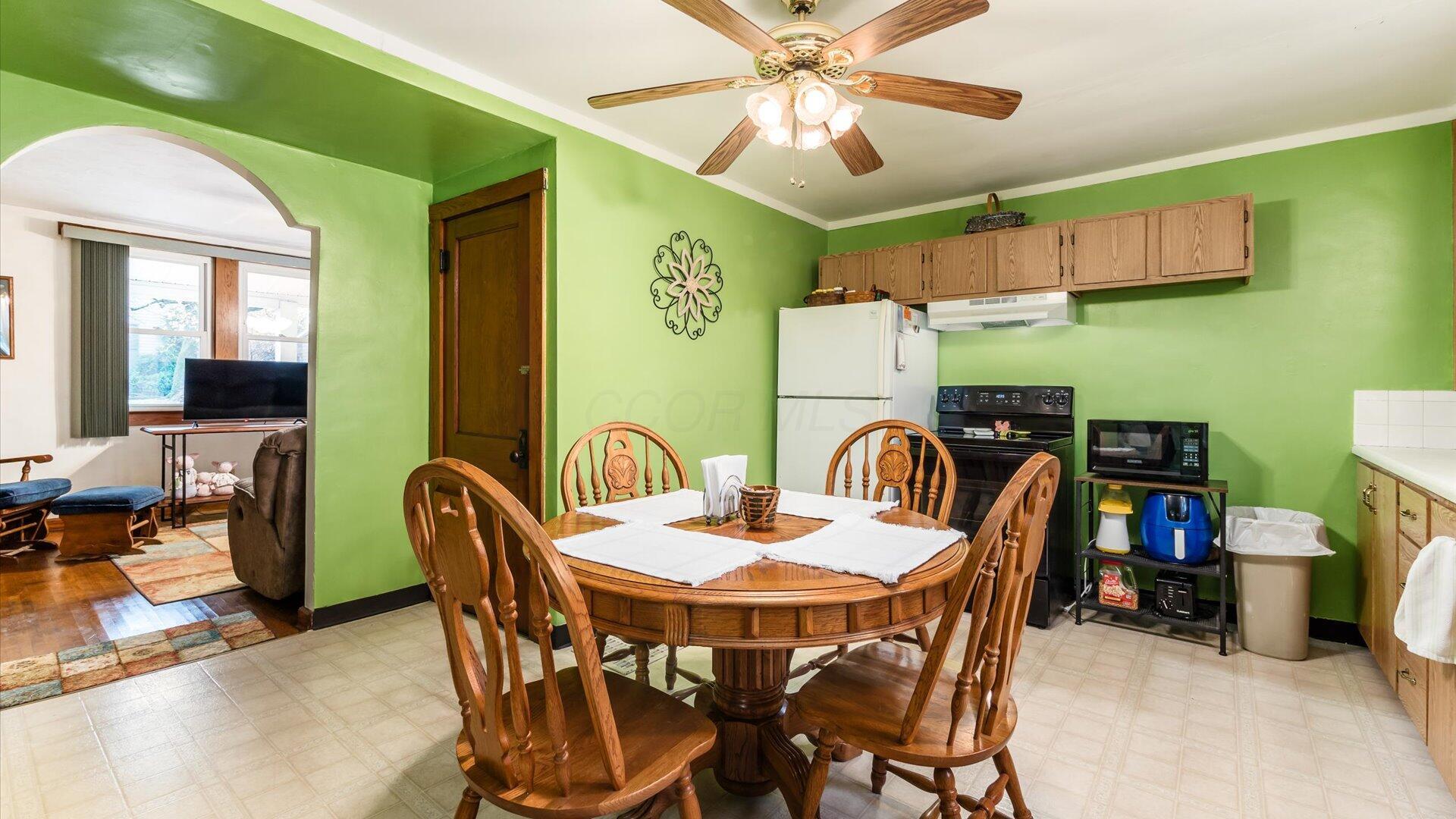 132 S Maple Heights, New Lexington, Ohio image 10