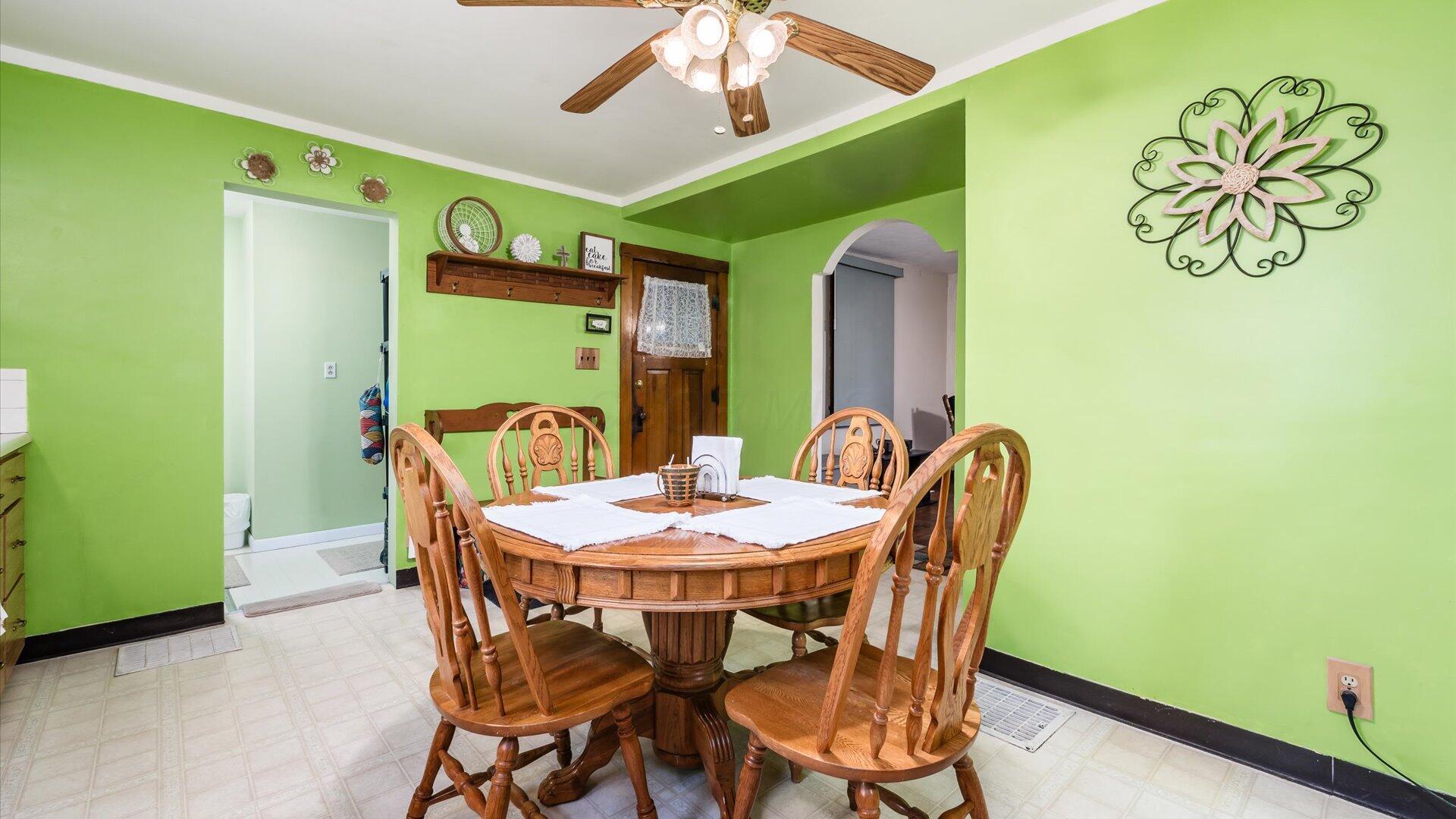 132 S Maple Heights, New Lexington, Ohio image 11