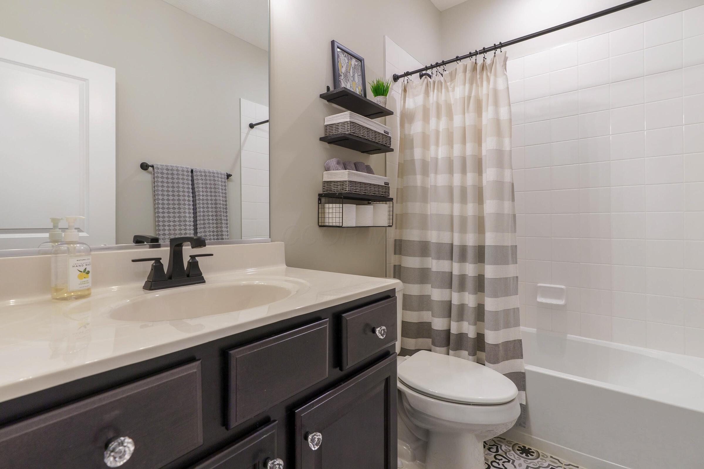 6694 Trinity Mist Way, Delaware, Ohio image 24