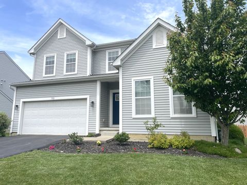 Photo of 722 Deer Run Drive, Marysville, OH 43040 (MLS # 226017339)
