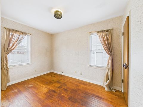 Tiny photo for 68 S Weyant Avenue, Columbus, OH 43213 (MLS # 225045038)