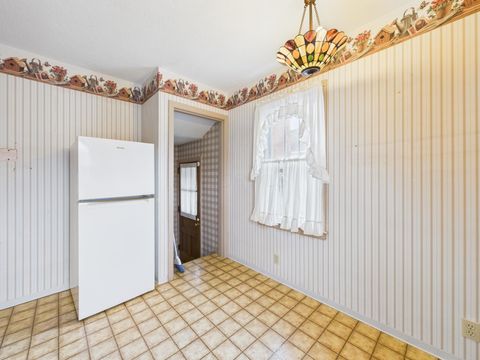 Tiny photo for 68 S Weyant Avenue, Columbus, OH 43213 (MLS # 225045038)