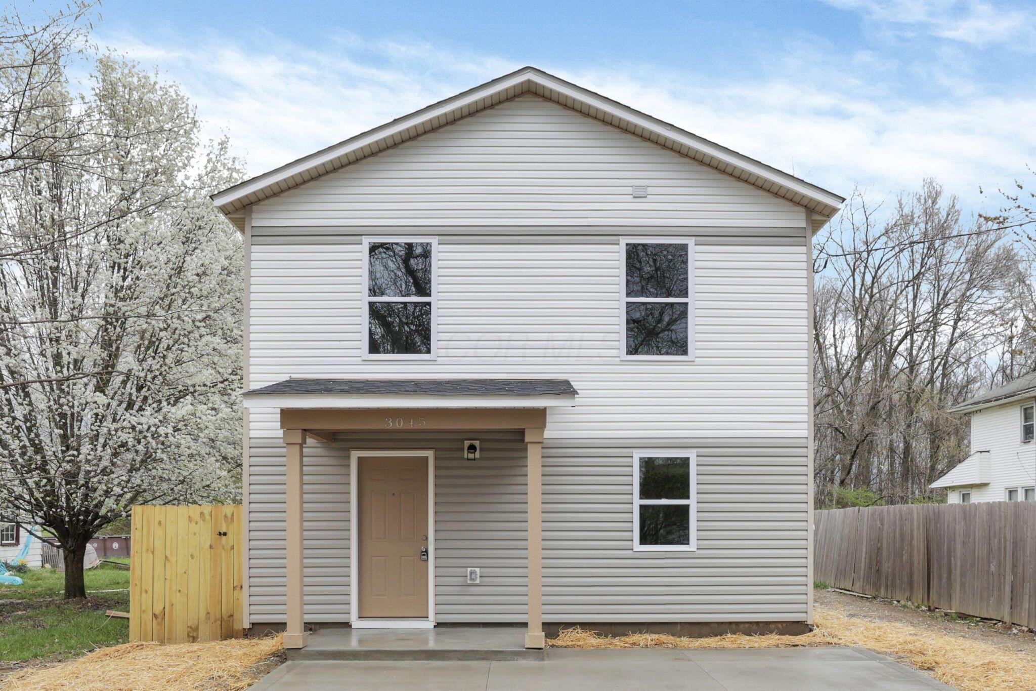 3045 E 8th Avenue, Columbus, Ohio image 2
