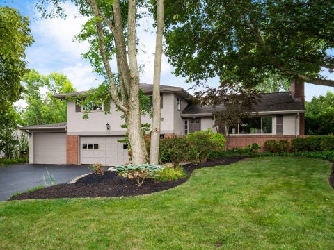 Photo of 2115 Haviland Road, Columbus, OH 43220 (MLS # 226028482)