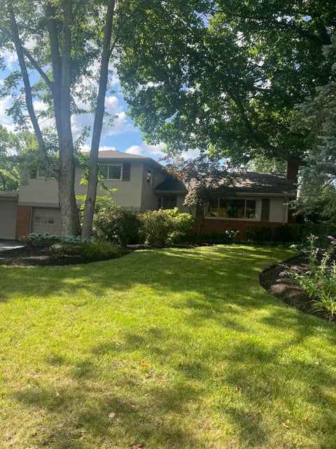Homes For Sale - 2115 Haviland Road<br/> Columbus, OH 43220