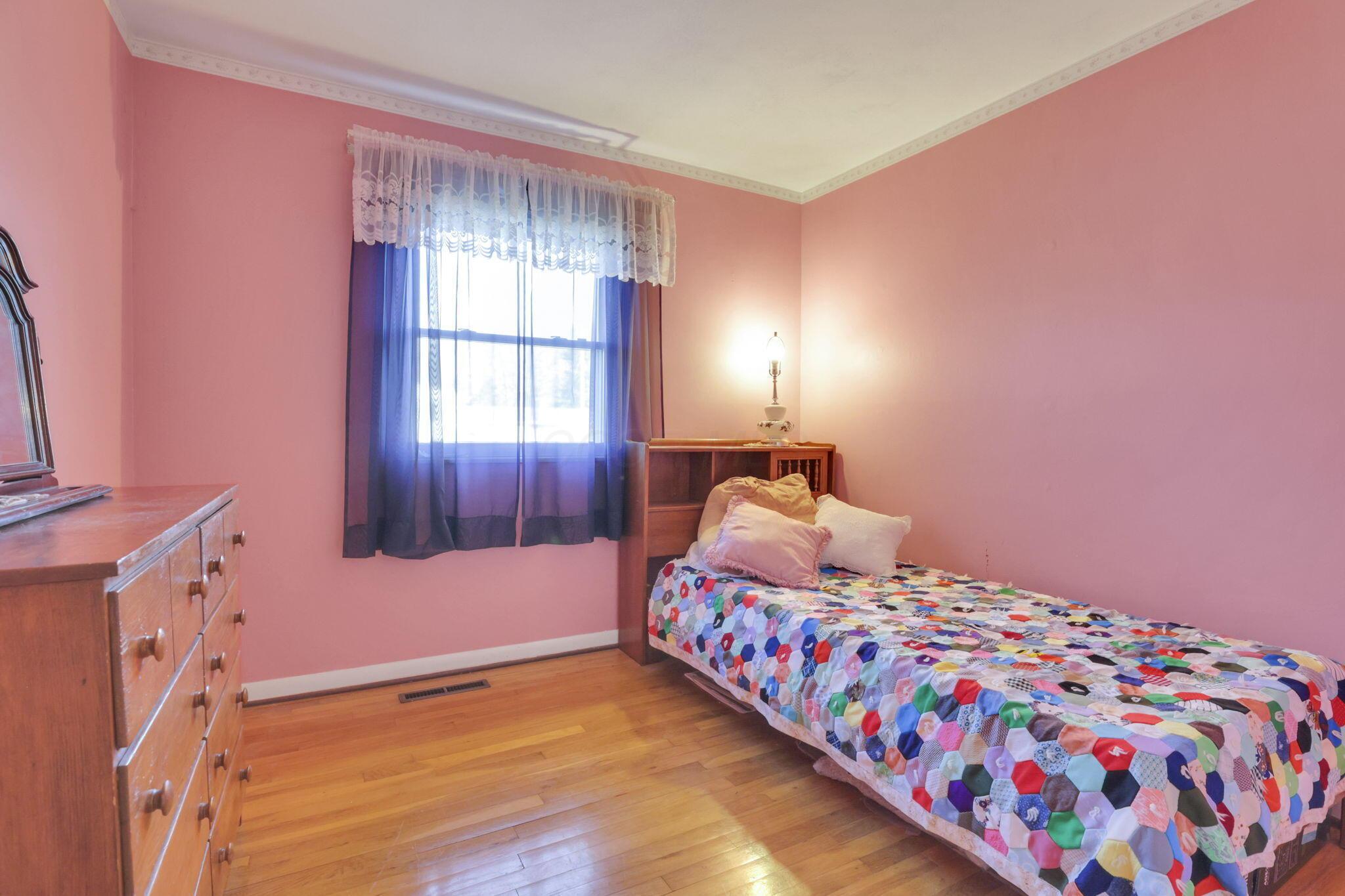 403 Clemson Street, Columbus, Ohio image 37