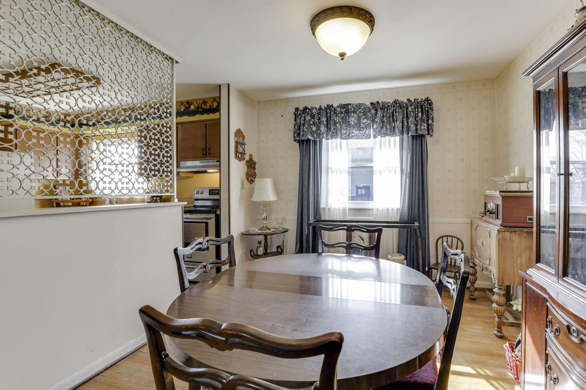 403 Clemson Street, Columbus, Ohio image 17