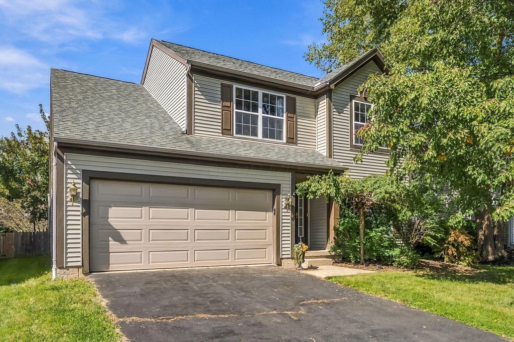 Photo of 1143 Insco Loop, Blacklick, OH 43004 (MLS # 226037337)