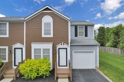 Photo of 5062 Stoneybrook Boulevard 3F #3F, Hilliard, OH 43026 (MLS # 225021000)